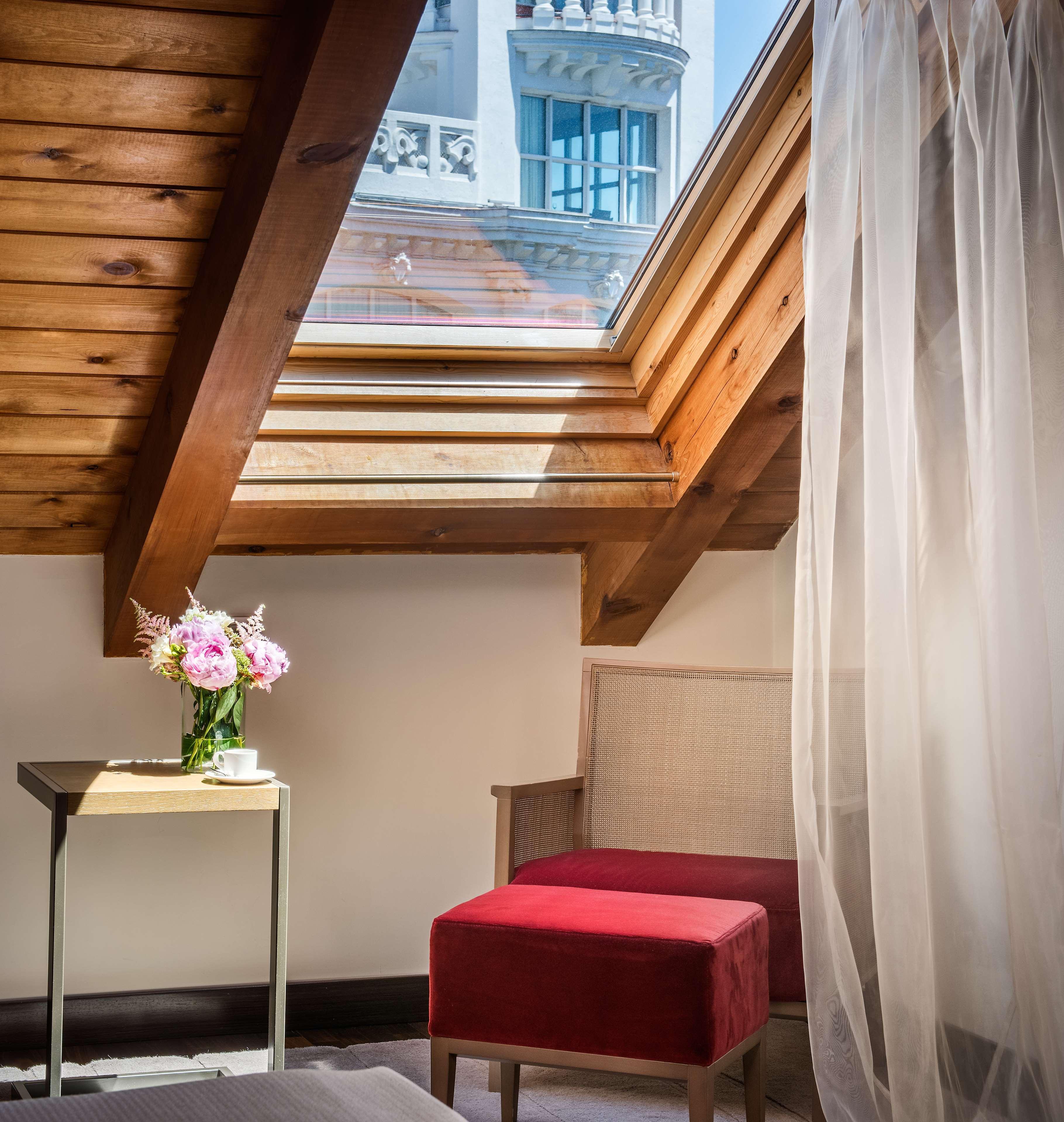 Nh Collection Madrid Palacio De Tepa Екстер'єр фото Skylight in a home